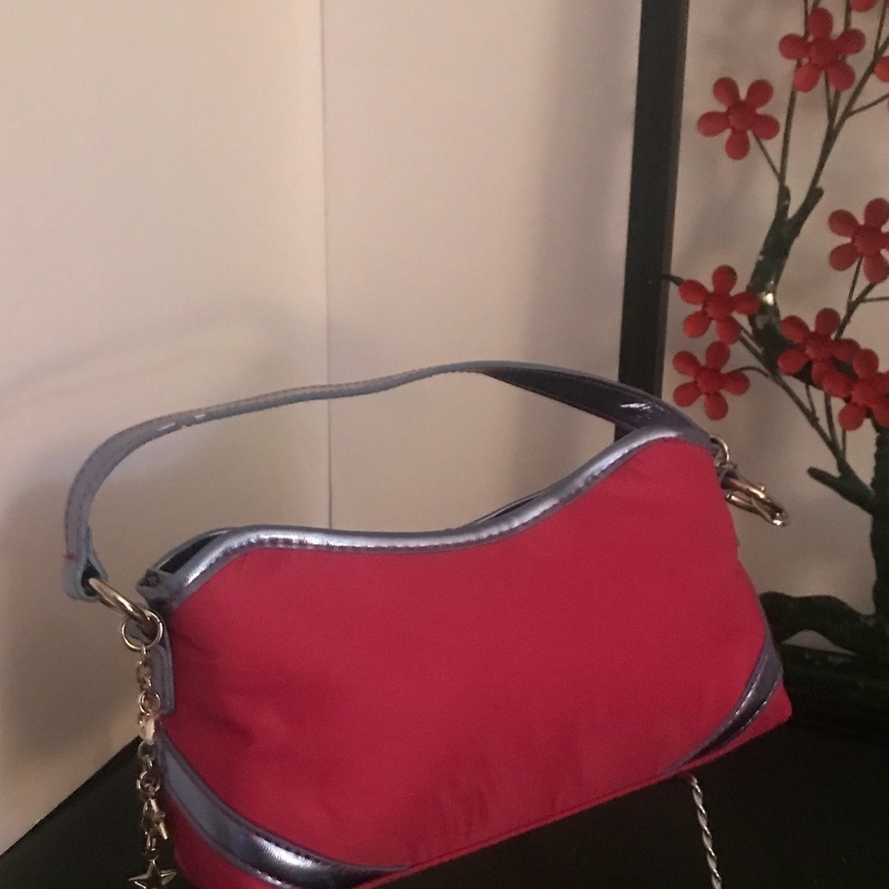 Classic girls handbag